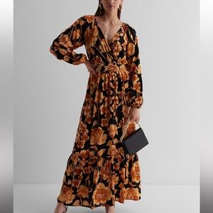 Express Women’s Floral Maxi